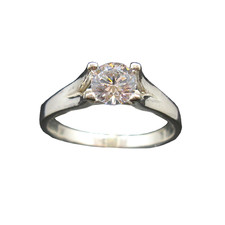 Anello di fidanzamento in