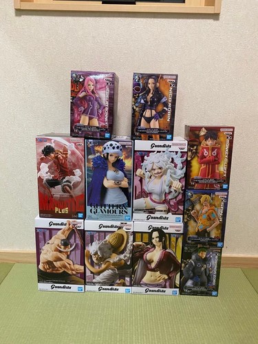 Lotto figurine pezzo - , unico
