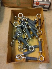 22 tasselli 5x32mm DE-VIS a espansione in gomma con vite a occhiello