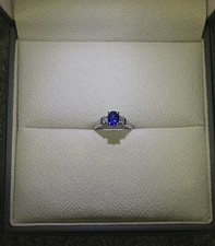 anello zaffiro e diamanti