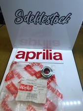 1 entretoise roue arrière