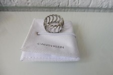 Bellissimo anello, acciaio