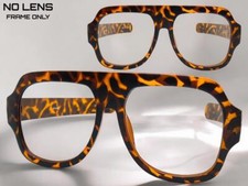 Oversize Esagerato Rétro