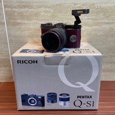 PENTAX Mirrorless Camera Q-S1