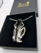 Collana uomo invisibile