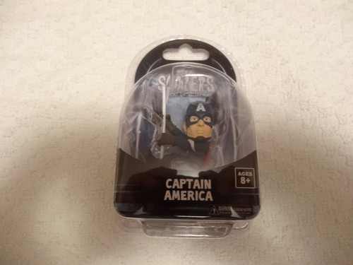 Figurina avengers age - age, of