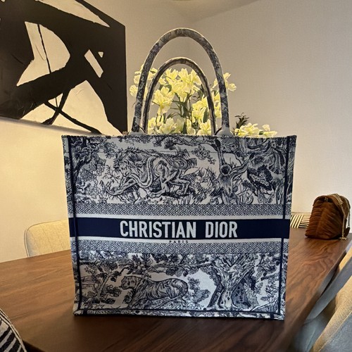 Dior toile jouy book - toile,