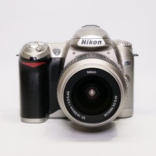 Nikon D50 DSLR usata con