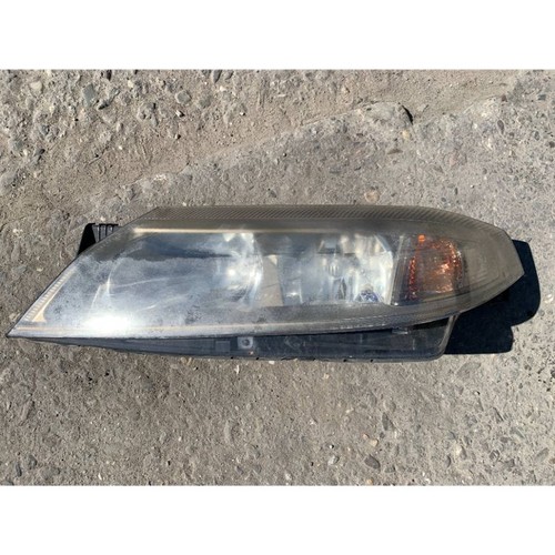 Faro proiettore anteriore