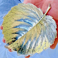 BUCCELLATI VASSOIO FOGLIA