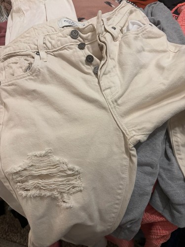 Zara jeans