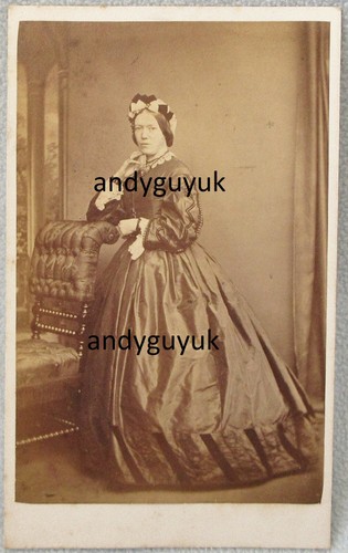 Cdv lady dress - lady, in