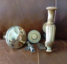 Pomello e battente vittoriano