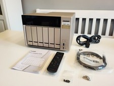QNAP TVS-673 16 GB AMD