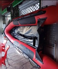 gommone leggero con motore a