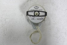 CROUZET 823440 MOTORIDUTTORE SINCRONO 1/2RPH (0,5 GIRI/ORA) 24V 50Hz ORARIO