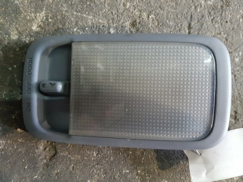Luce cortesia posteriore tetto - cortesia,