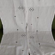 Coppia tende antiche ricamate