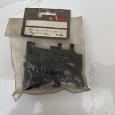 UM-13 Susp Arm Set Kyosho