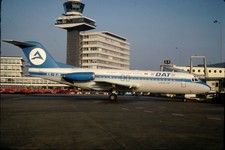 Dia OO-DJB Fokker F28-4000