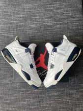 Air Jordan 4 Retro Columbia