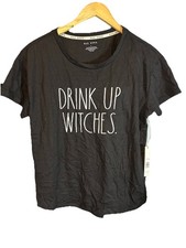 T-shirt nera Rae Dunn Drink Up