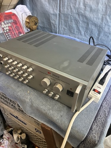 Amplificatore mixaggio stereo