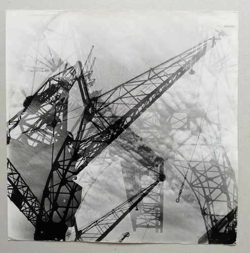 Photo composition aux - aux, grues