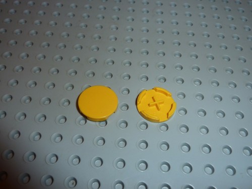 Lego yellow tile round 2x2 - 2,