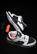 Nike SB Dunk Low 2023