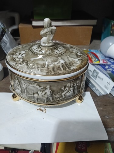 Capodimonte porcellana - r.,
