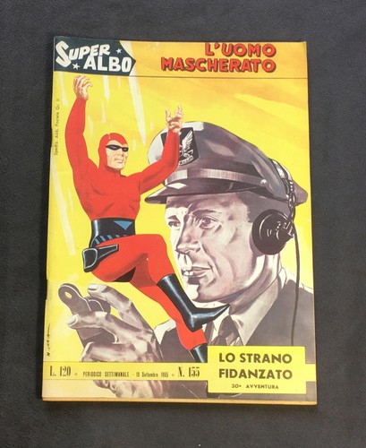 Super albo uomo - l'uomo, mascherato