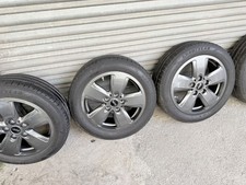 4 Cerchi in lega 16 E Gomme