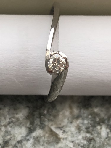 Anello oro 750 e - 18,