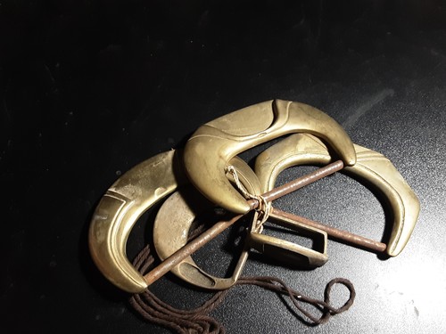 Modelli in ottone - in,