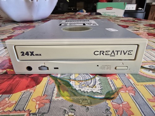 Lettore creative 587 b - cd,