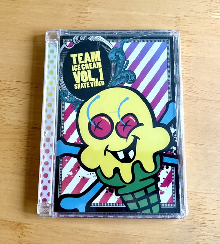Team ice cream vol skate - team,