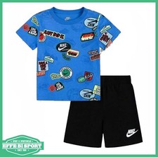 Set maglia e pantaloncino Nike