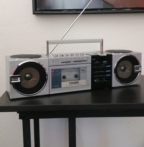 Sanyo m7755 révisé et - m7755,