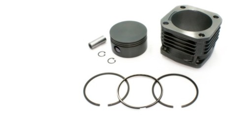 Gruppo compressore con pistone