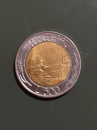 Italy 500 lire metallic - italy,