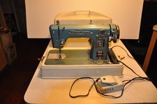 Macchina da cucire elettrica di precisione vintage Stradivaro R15L 85 Super De Luxe