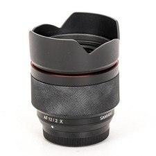 Samyang AF 12mm F2.0 per obiettivo Fuji X