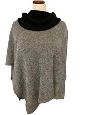 Maglione Poncho Cape Collo