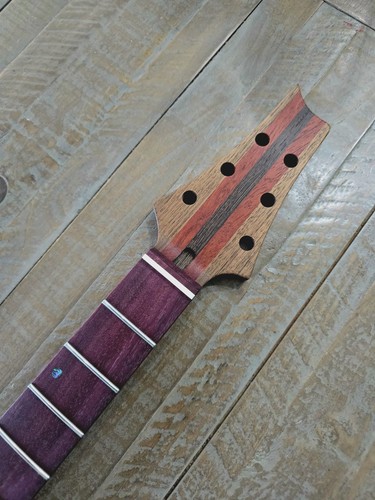 Collo per chitarra