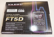 YAESU FT5D Ricetrasmettitore