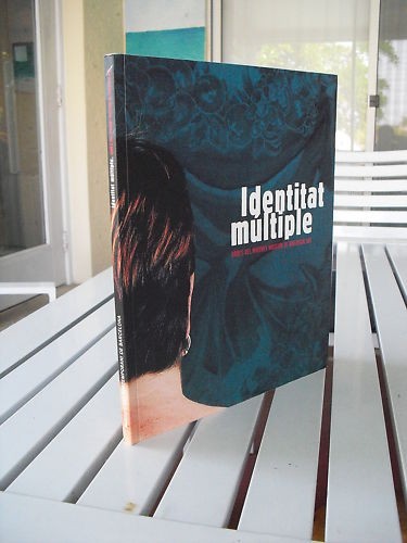 Identitat multiple 1996 isbn - identitat,