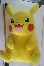 Pokémon Pikachu Peluche 22"