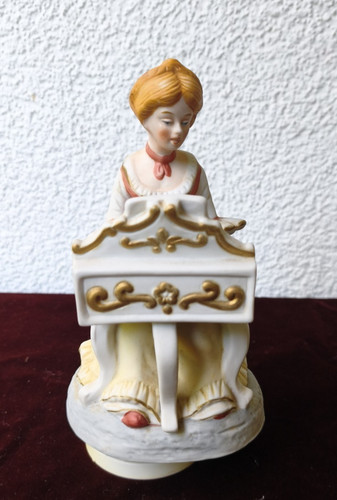 Carillon vintage porcellana