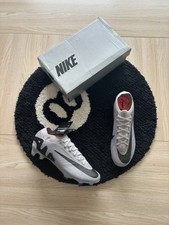 Soccer Cleats - Mercurial Vapor 15 - Size 10 Men US - Box and Bag Included